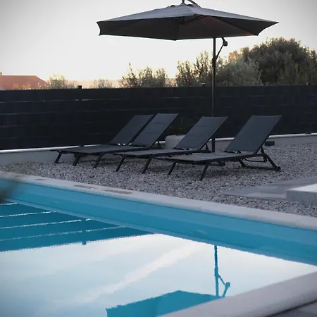 Villa Apricus Cro *