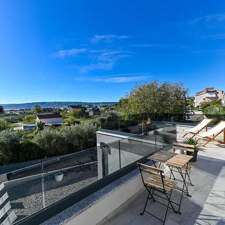 Villa Apricus Cro Kaštela