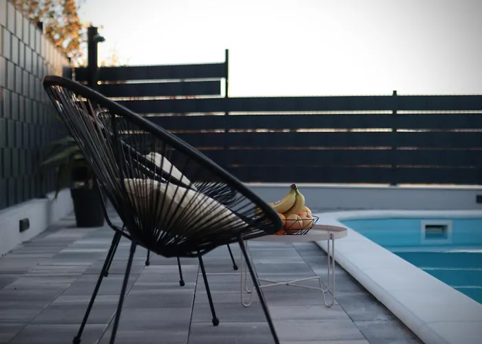 Apricus Cro Kaštela