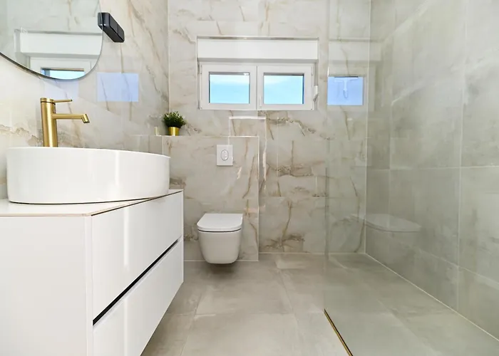 וילה Apricus Cro