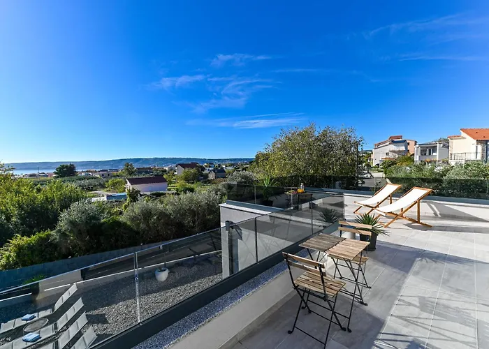 וילה Apricus Cro Kaštela