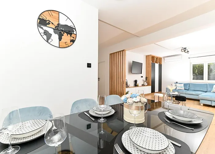 Apricus Cro וילה *